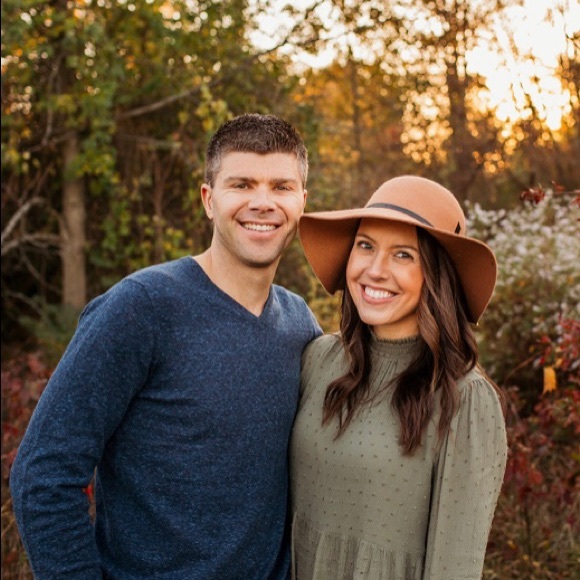 Meet your Posher, Erika - Picture 1 of 1